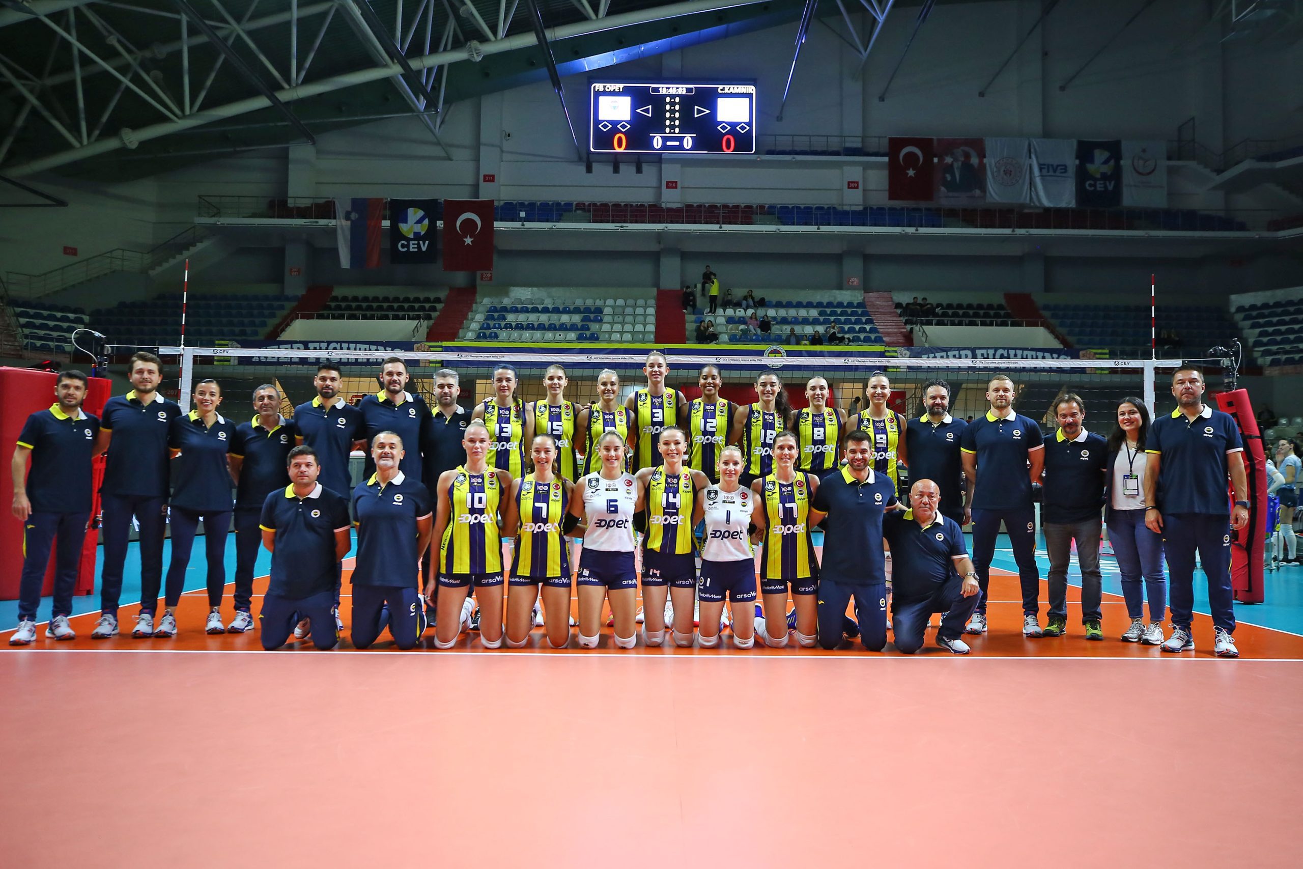 Fenerbahçe Opet, Şampiyonlar Ligi'ne Galibiyetle Başladı - Voleybol Haber